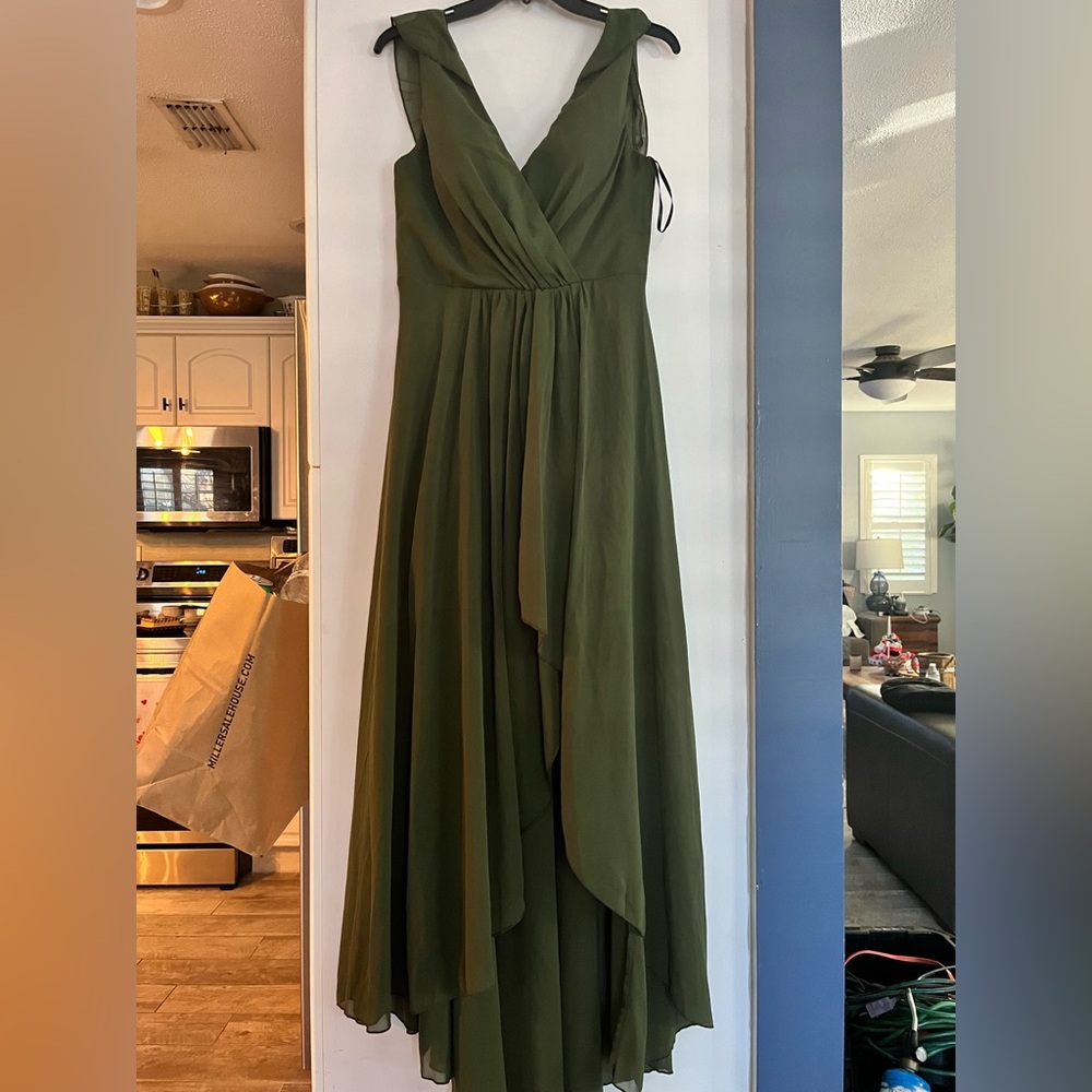 Elegant Olive Green Maxi Dress